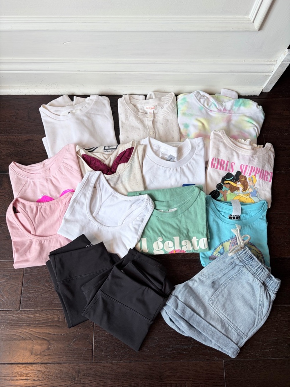 Girls Size Medium 14-Piece Clothing Bundle